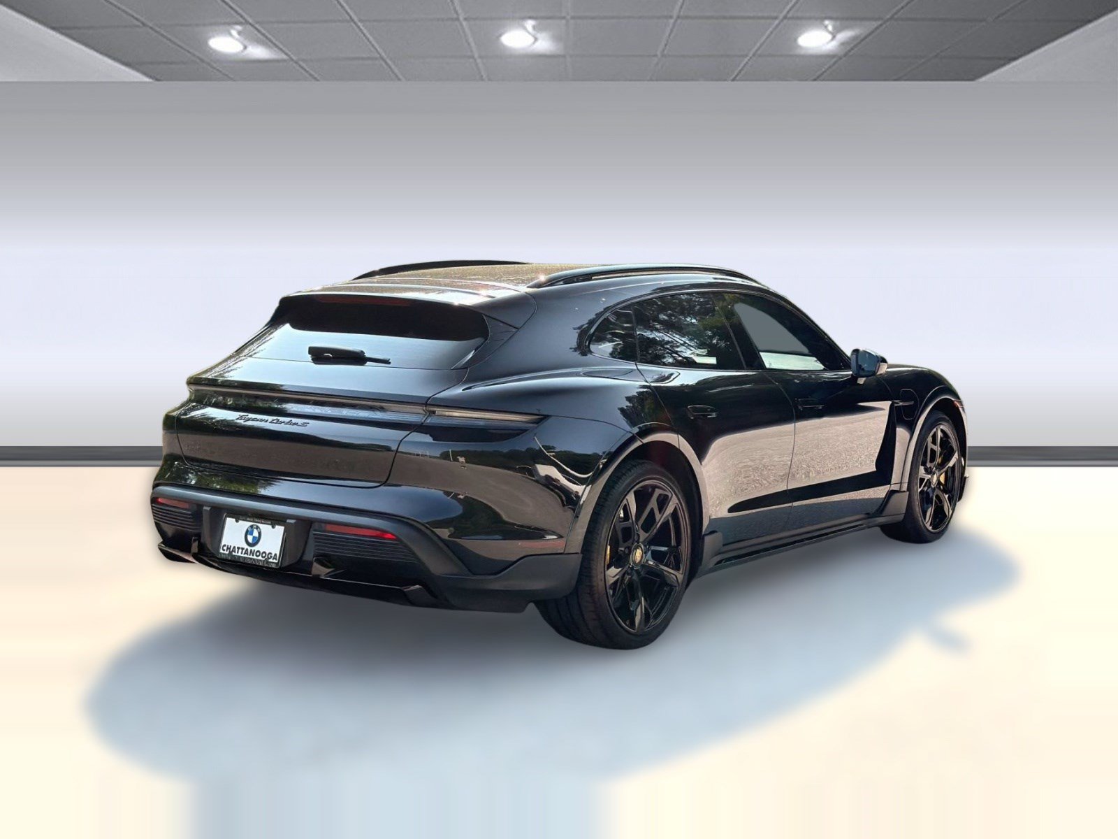 Used 2022 Porsche Taycan Turbo AWD/4WD image 9