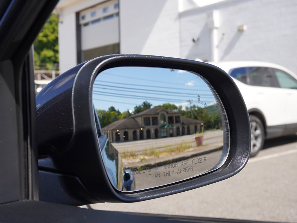 Used 2025 Kia Soul LX w/ LX Technology Package FWD image 34