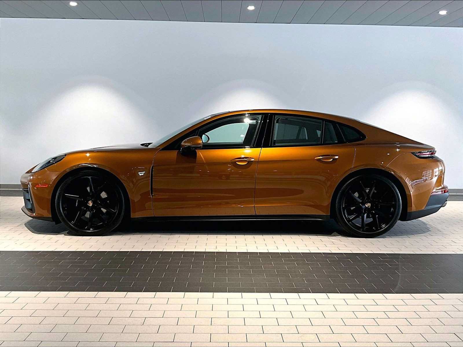 Used 2025 Porsche Panamera 4 AWD/4WD image 2