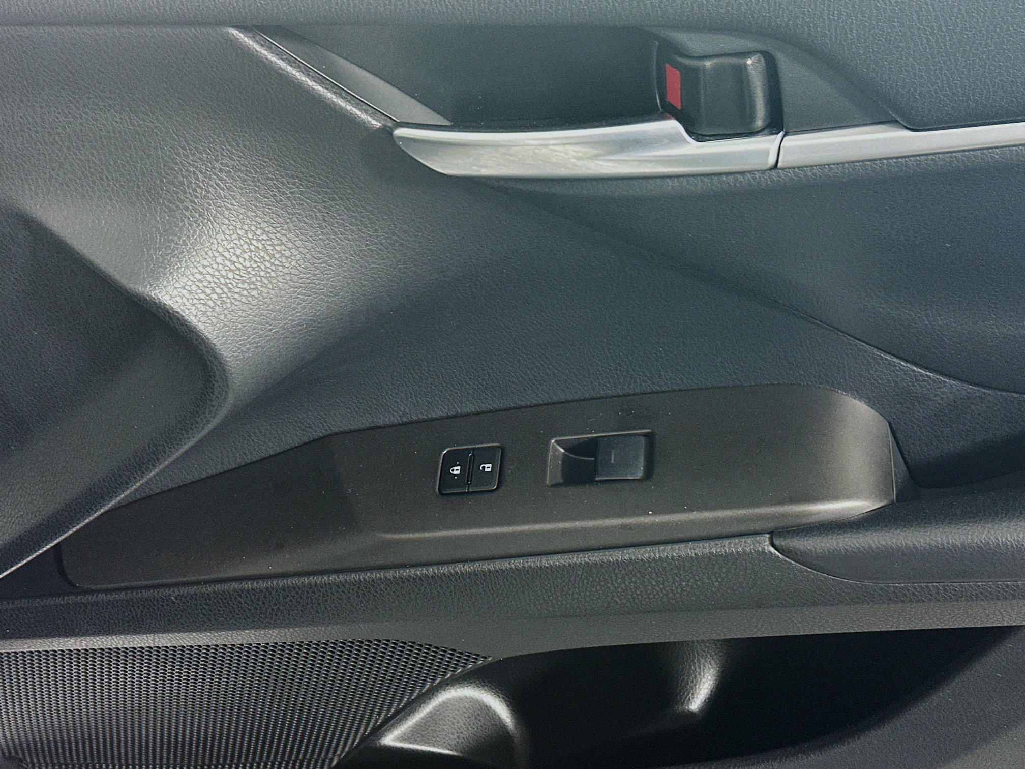 Used 2023 Toyota Camry SE w/ Convenience Package FWD image 29