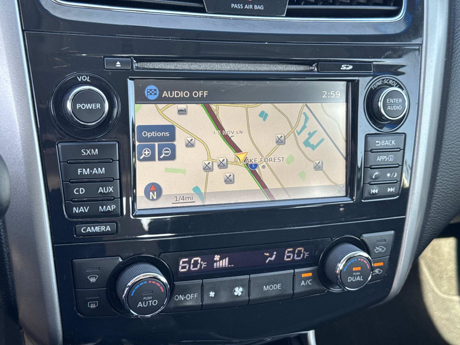 Used 2015 Nissan Altima 2.5 SV w/ Convenience Package FWD image 13