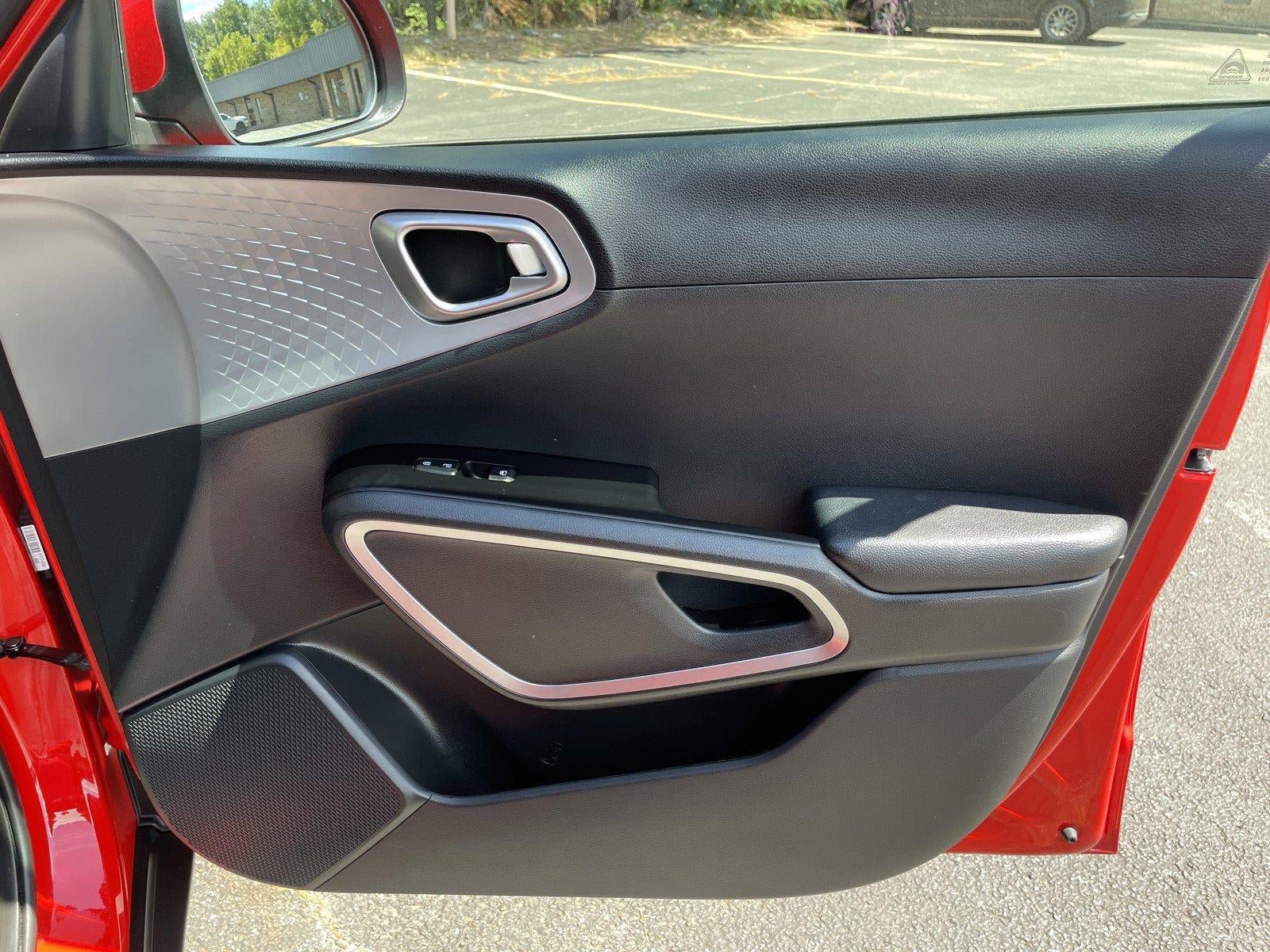 Used 2022 Kia Soul LX w/ Technology Package FWD image 41