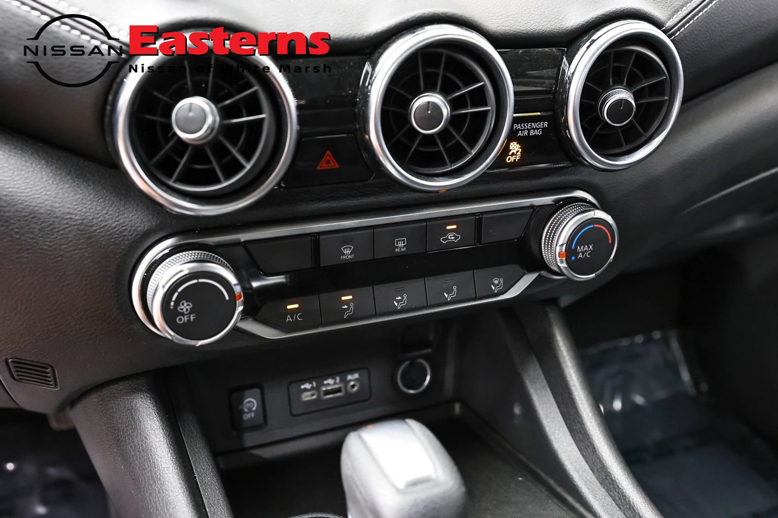 Used 2025 Nissan Sentra SV FWD image 19