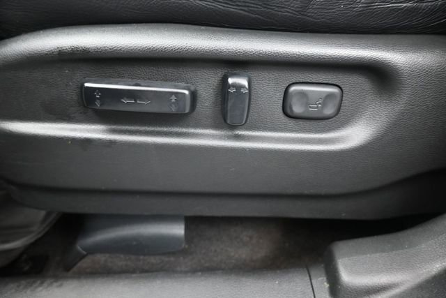 Used 2017 Honda Pilot Touring image 30