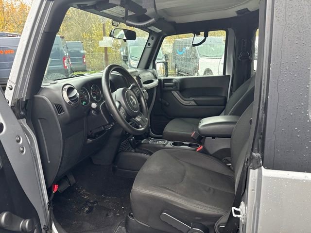 Used 2015 Jeep Wrangler Sport image 9