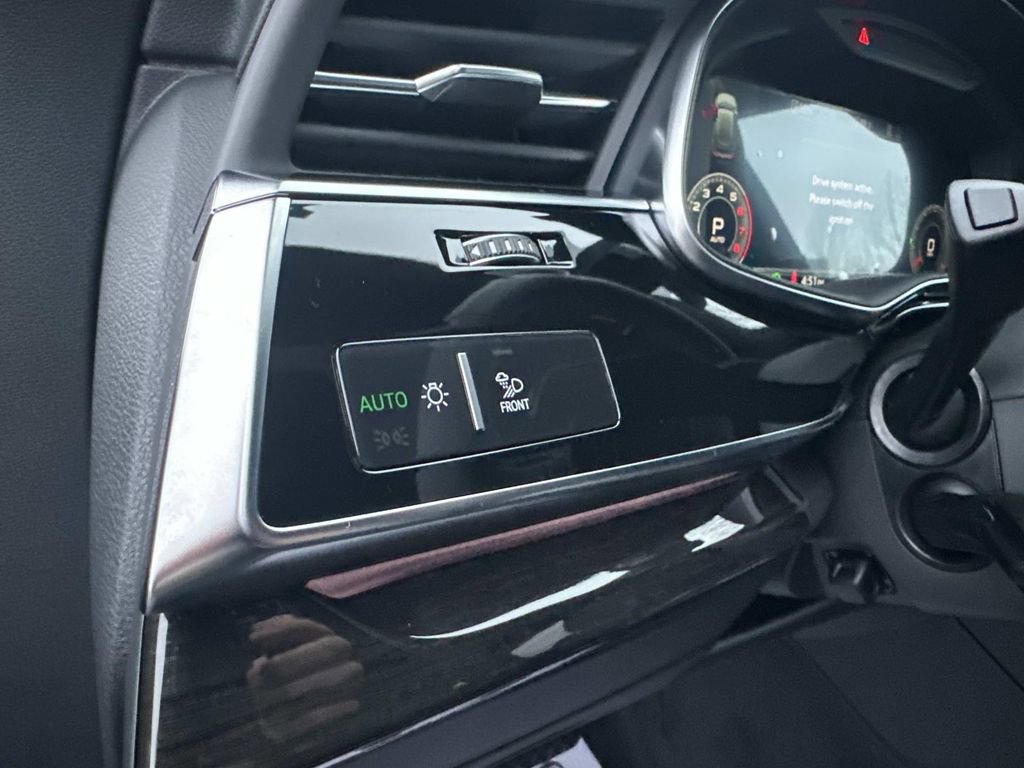 New 2026 Audi Q8 Premium Plus image 15