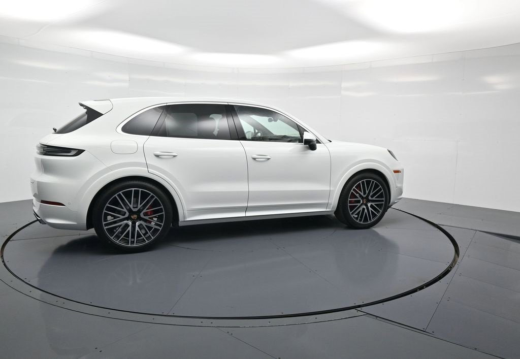 New 2026 Porsche Cayenne S image 28