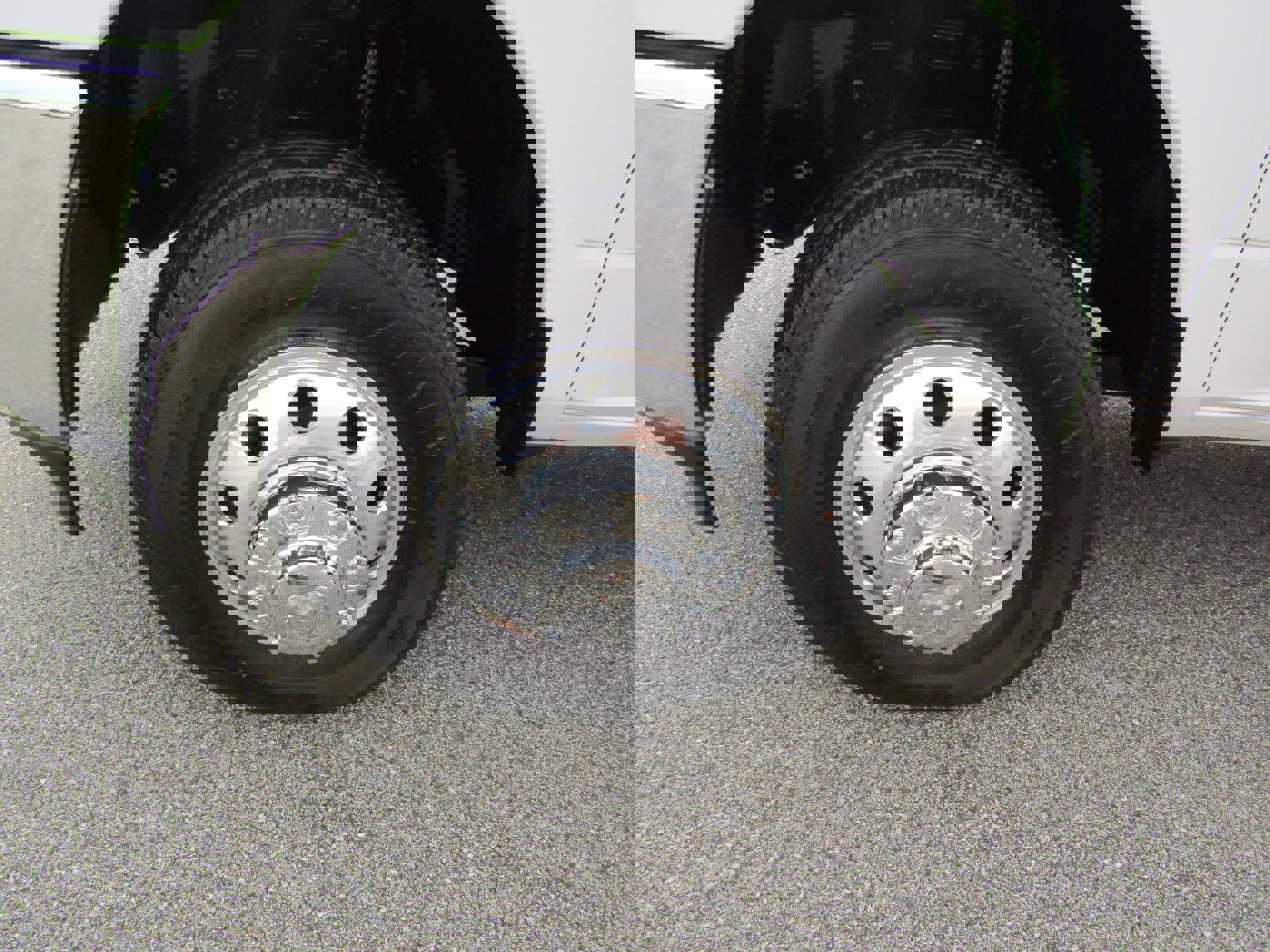 Used 2025 RAM 3500 Tradesman w/ Chrome Appearance Group image 9