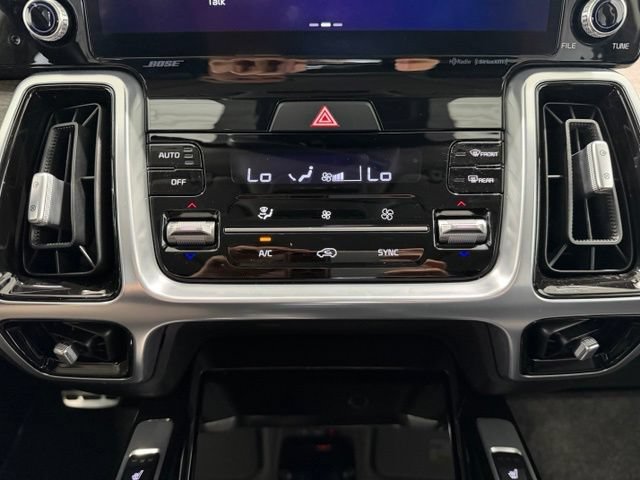Used 2022 Kia Sorento SX Prestige AWD/4WD image 18