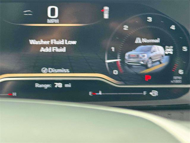 Used 2024 GMC Yukon XL Denali image 23