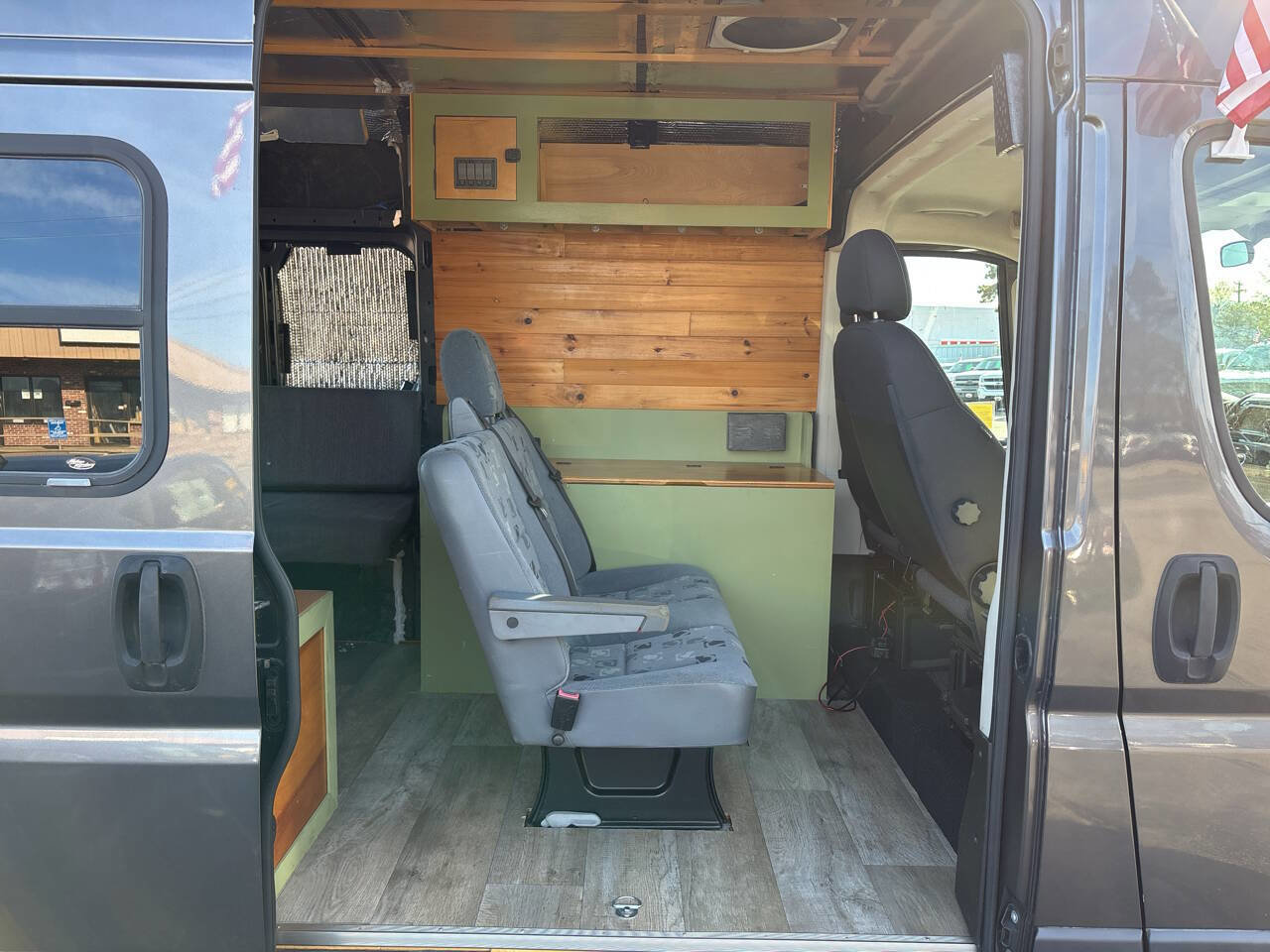 Used 2016 RAM ProMaster 2500 w/ Interior Convenience Group image 28