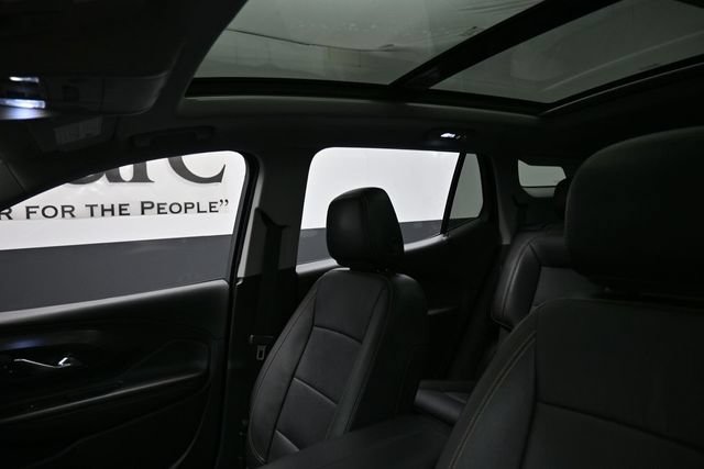 Used 2020 GMC Terrain SLT w/ Preferred Package FWD image 18