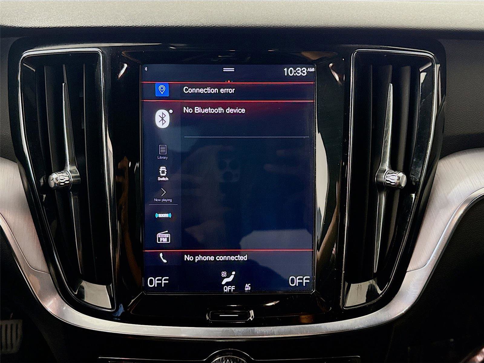 Used 2019 Volvo S60 T5 Momentum w/ Premium Package FWD image 13