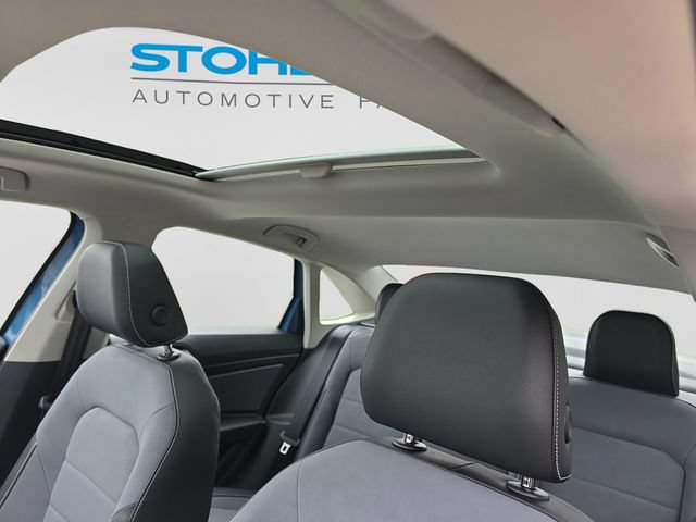 New 2027 Volkswagen Jetta SE FWD image 12