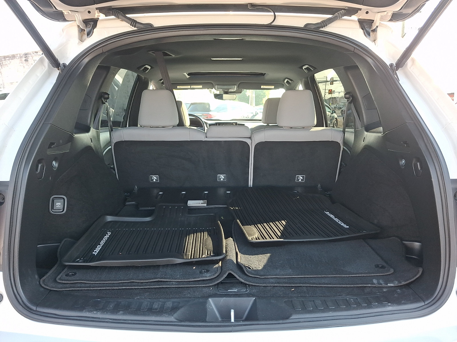 Used 2023 Honda Passport EX-L image 29