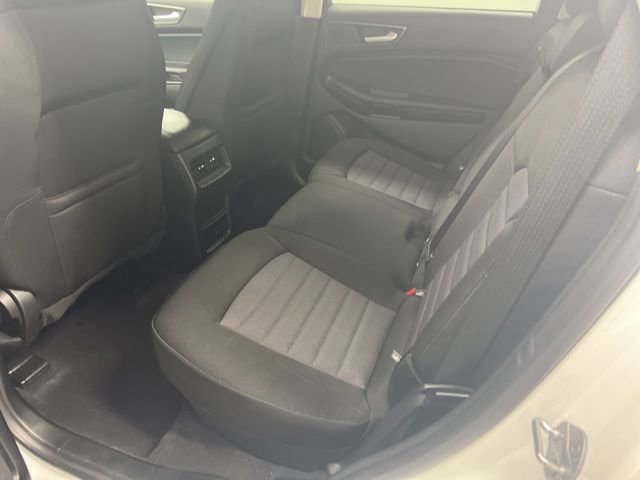 Used 2024 Ford Edge SE AWD/4WD image 11