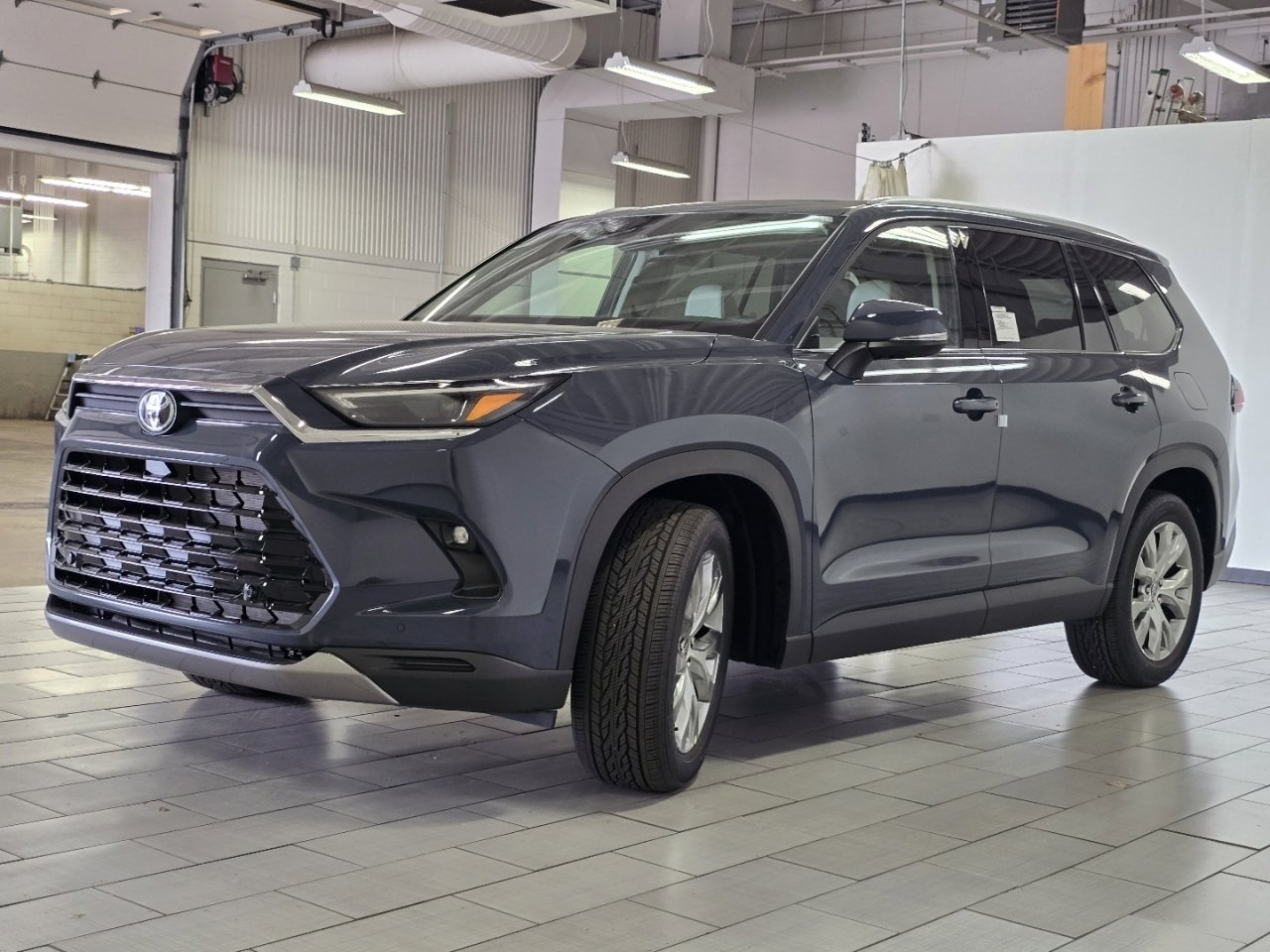 New 2026 Toyota Grand Highlander Limited AWD/4WD image 15