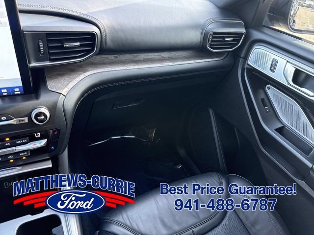 Certified 2020 Ford Explorer Platinum w/ Premium Technology Package AWD/4WD image 27