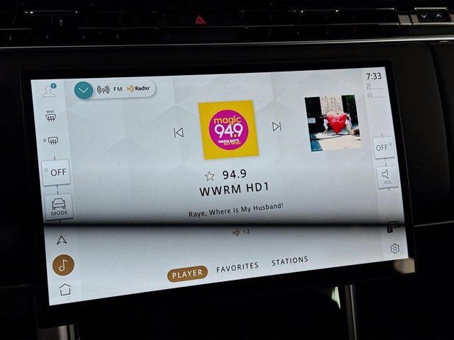 New 2026 Land Rover Range Rover SE image 15