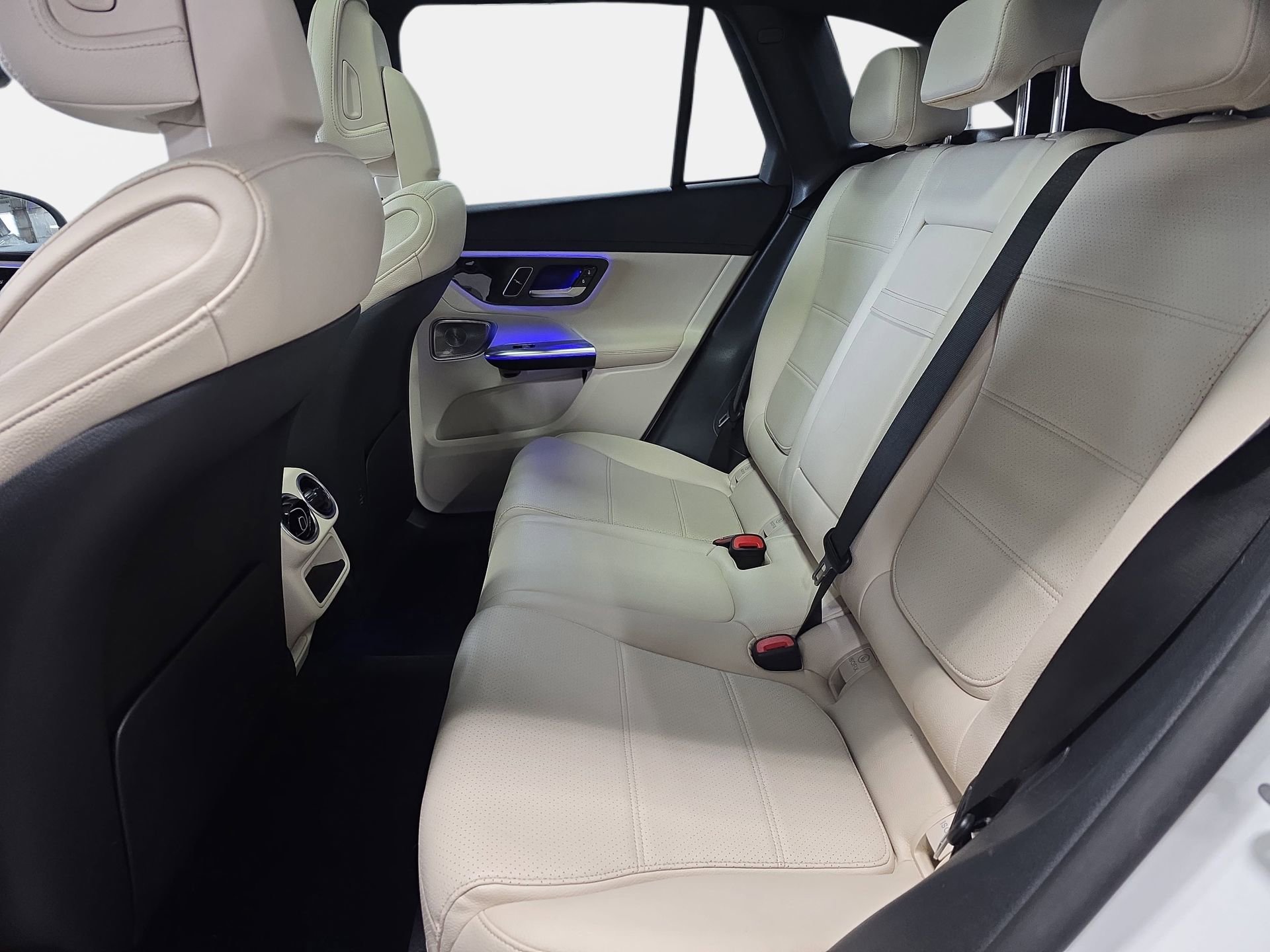 Used 2023 Mercedes-Benz GLC 300 GLC 300 image 14