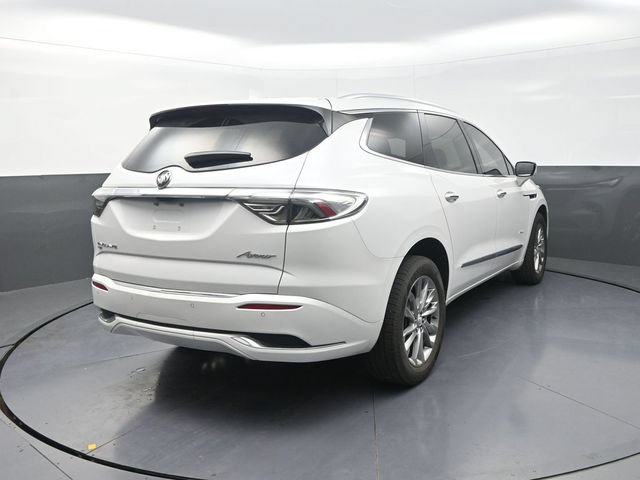 Used 2023 Buick Enclave Avenir w/ Avenir Technology Package AWD/4WD image 10