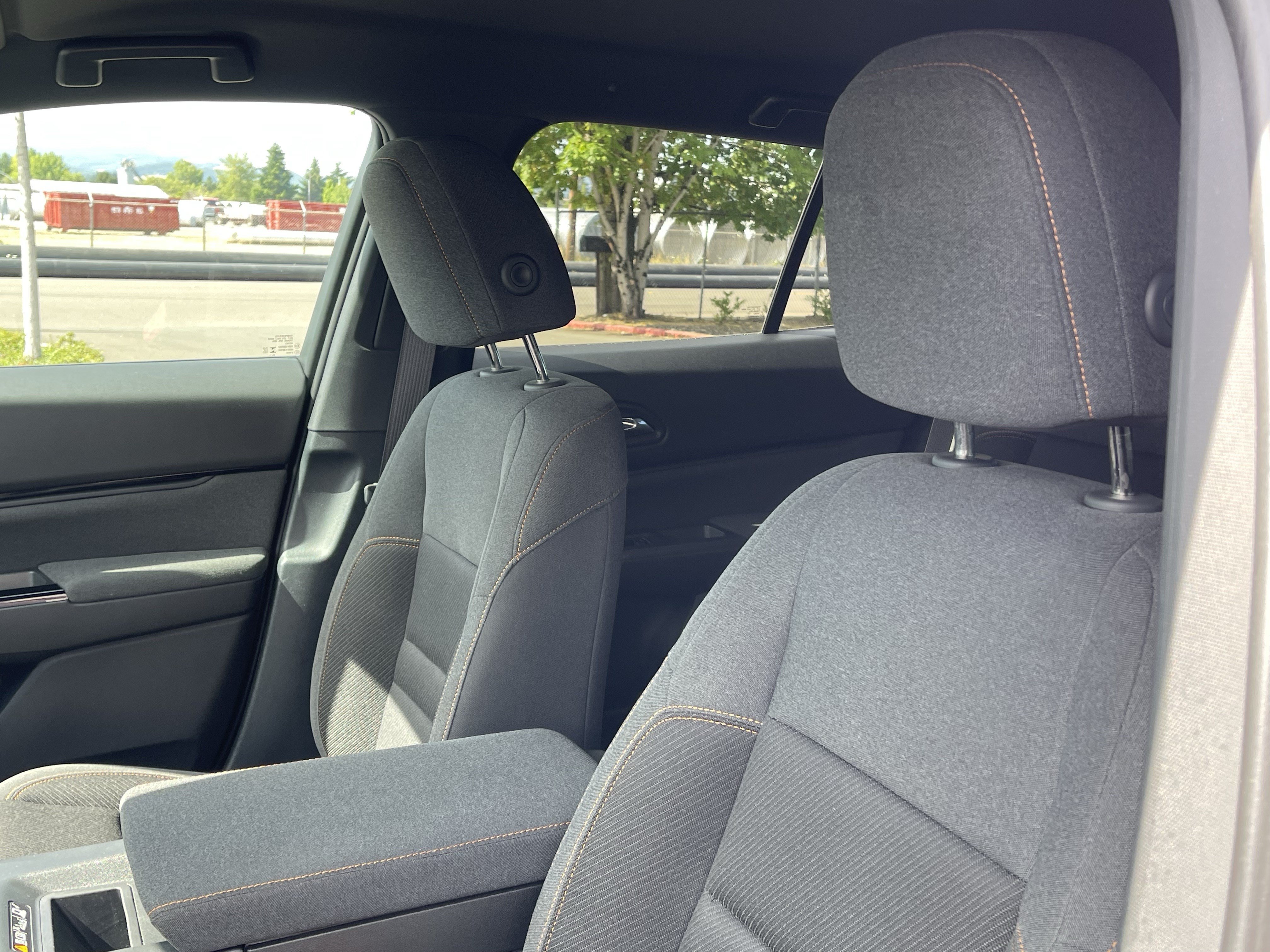Used 2024 Honda Prologue EX image 19