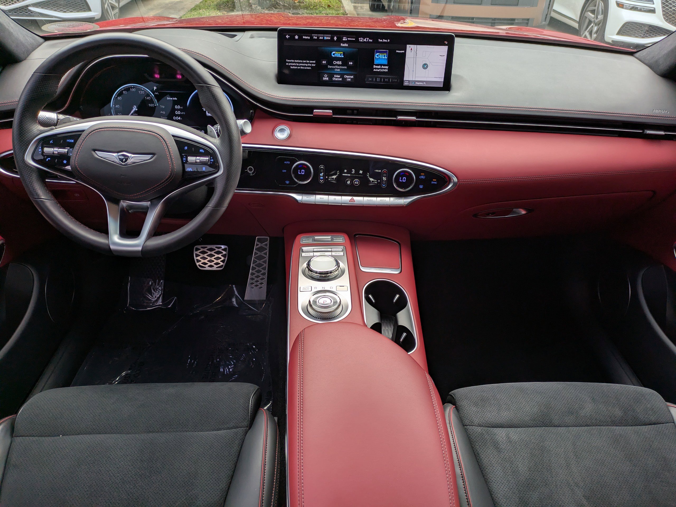 Certified 2022 Genesis GV70 3.5T Sport w/ Sport Prestige Package image 11