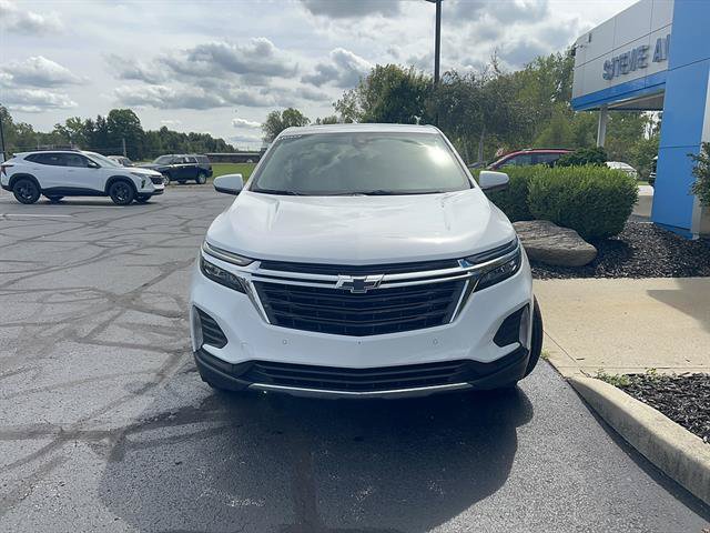 Used 2023 Chevrolet Equinox LT FWD image 2