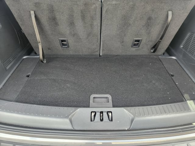 Used 2025 Ford Explorer Active w/ Active Comfort Package RWD image 30
