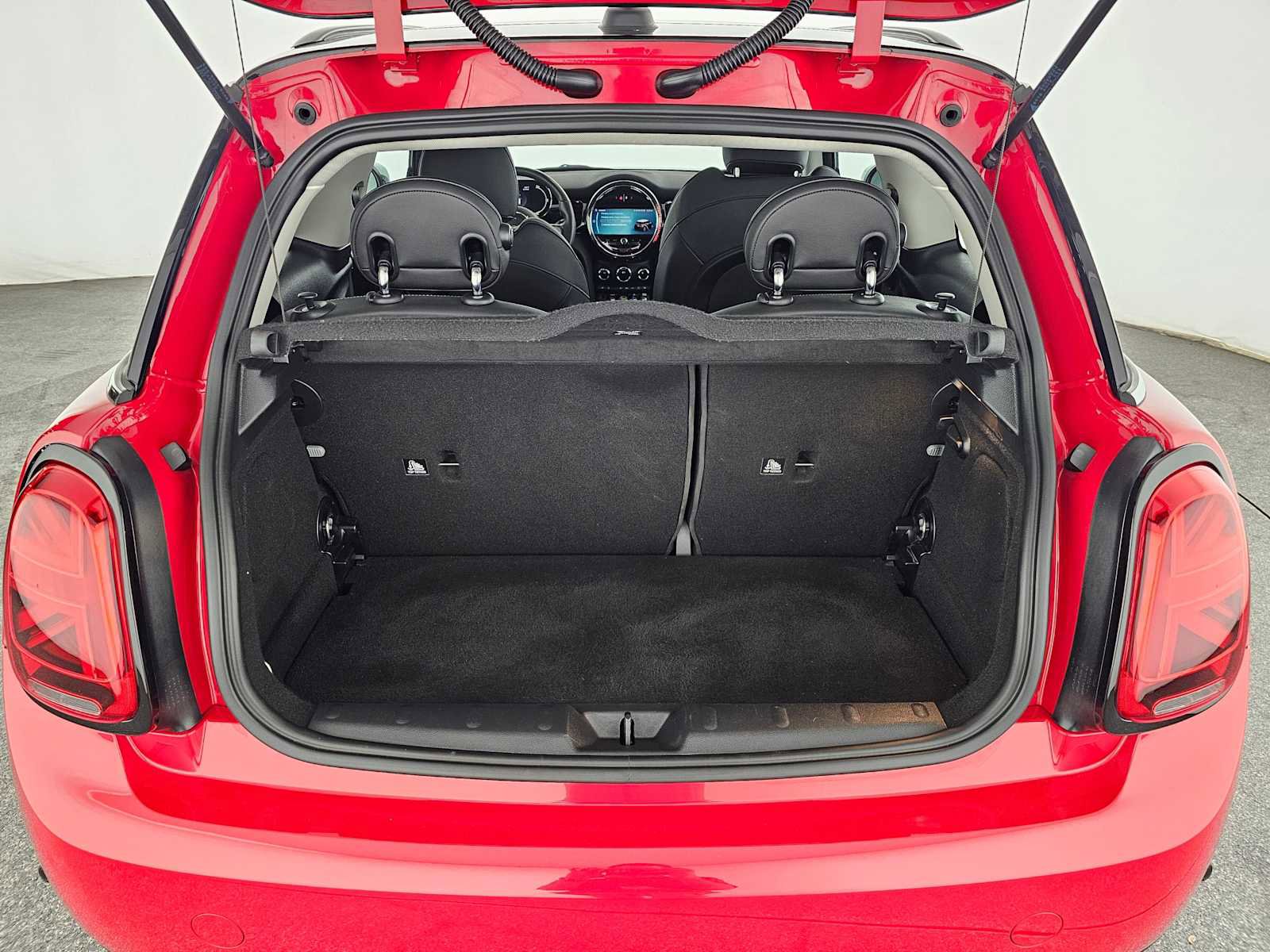 Used 2024 MINI Cooper SE image 15