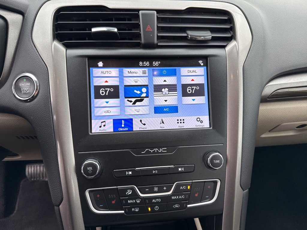 Used 2019 Ford Fusion SEL image 15