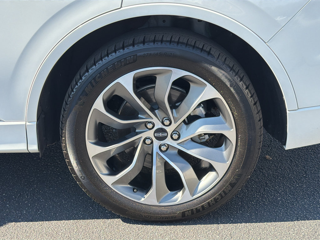 Used 2023 Lincoln Aviator Grand Touring w/ Equipment Group 301A AWD/4WD image 38