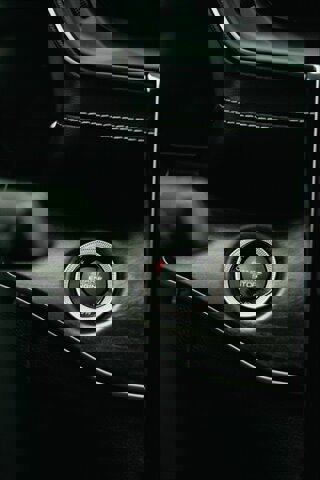 Used 2022 Jeep Grand Cherokee Limited image 12