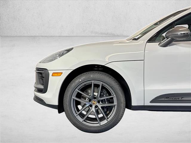 Used 2026 Porsche Macan Turbo AWD/4WD image 28