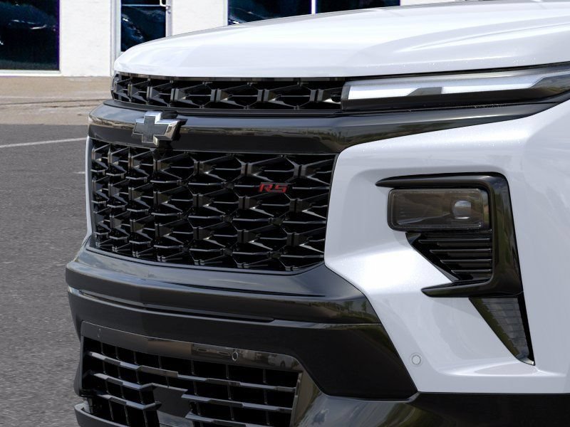 New 2027 Chevrolet Traverse RS w/ LPO, Floor Liner Package AWD/4WD image 15