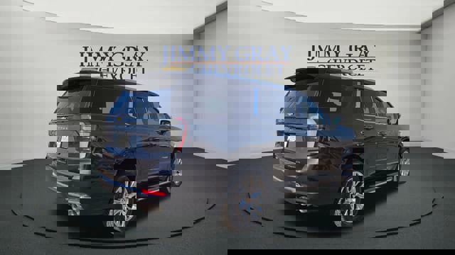 New 2026 Chevrolet Tahoe Premier w/ Sun And Tow Package image 3