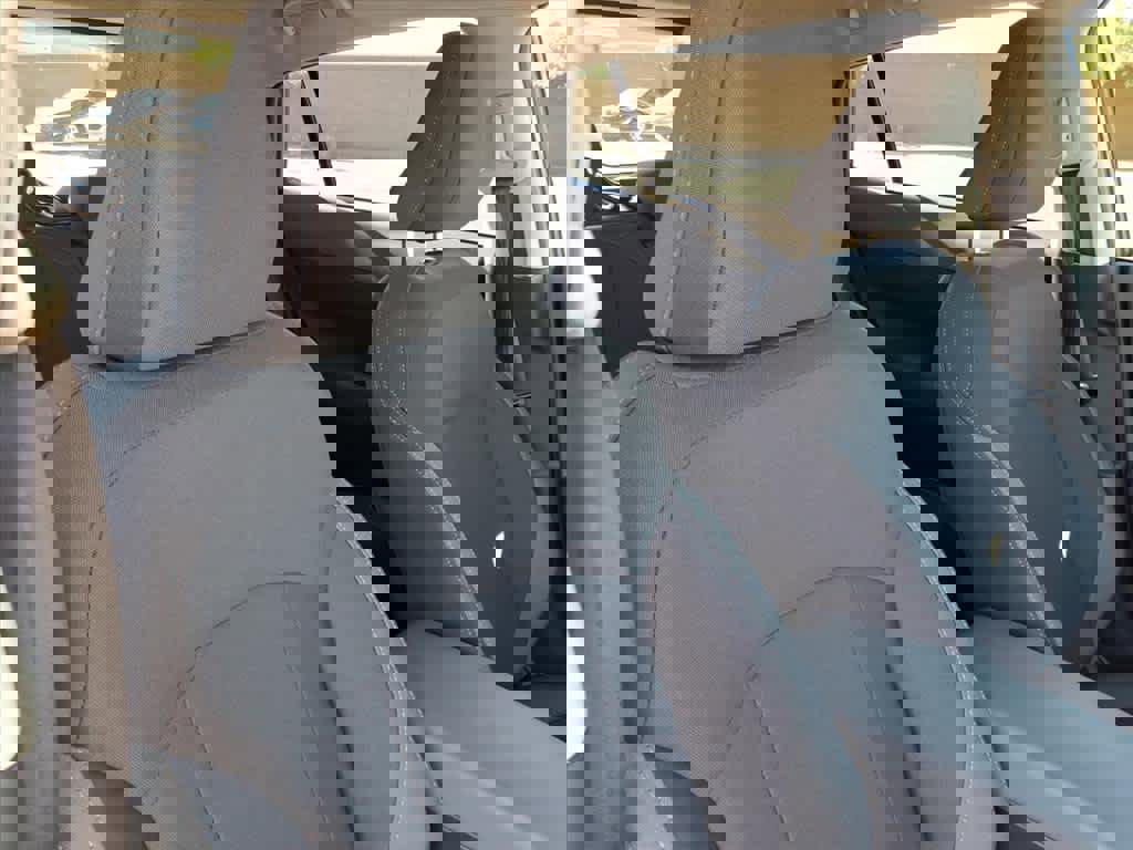 Certified 2025 Subaru Crosstrek 2.0i Premium image 19