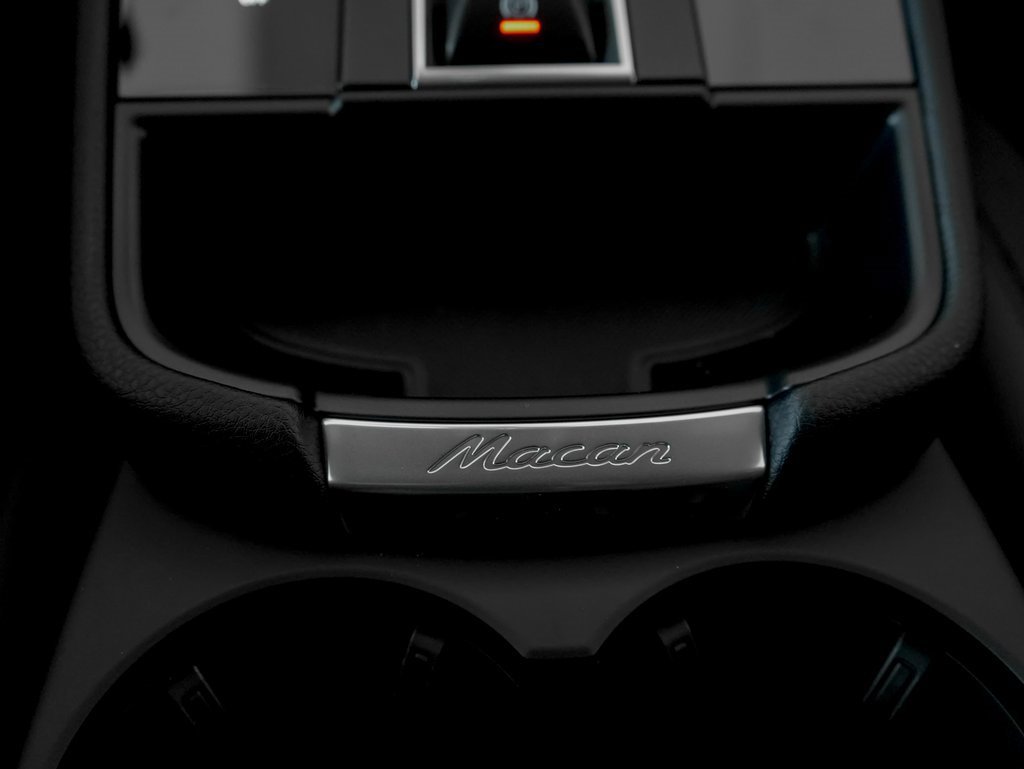 New 2026 Porsche Macan S image 18