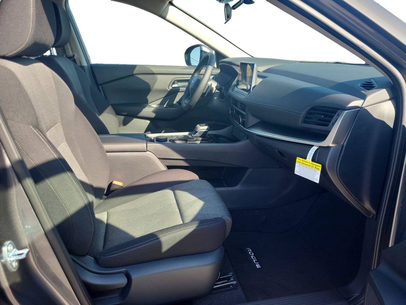 New 2026 Nissan Rogue SV w/ Cold Weather Package image 25