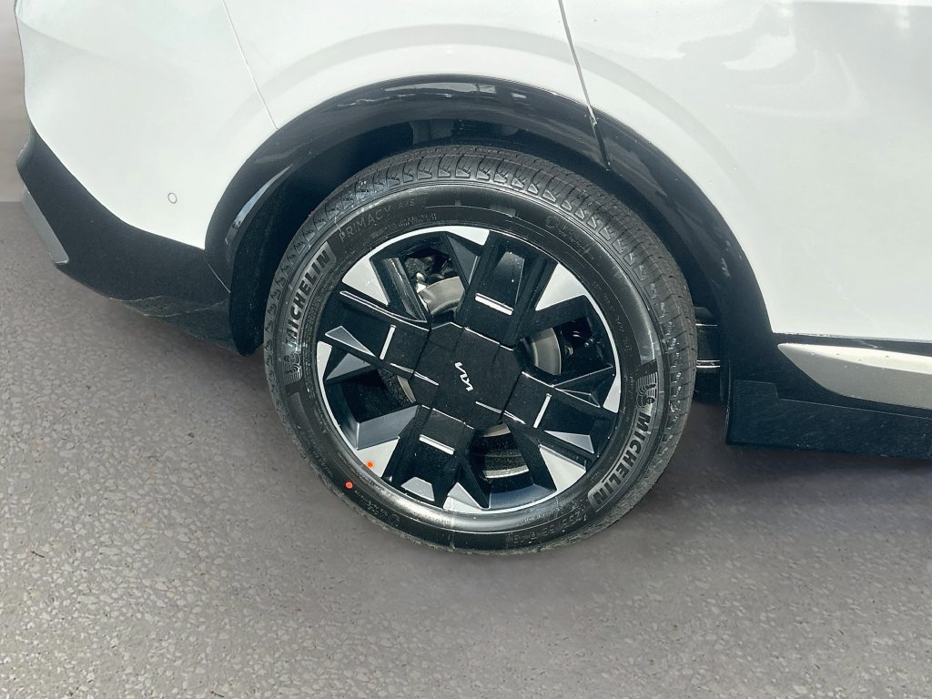 New 2027 Kia Sportage SX FWD image 32
