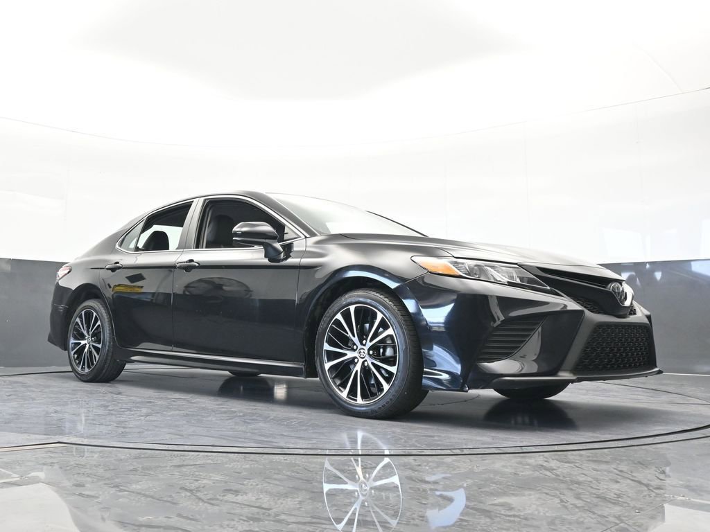 Used 2020 Toyota Camry SE image 56
