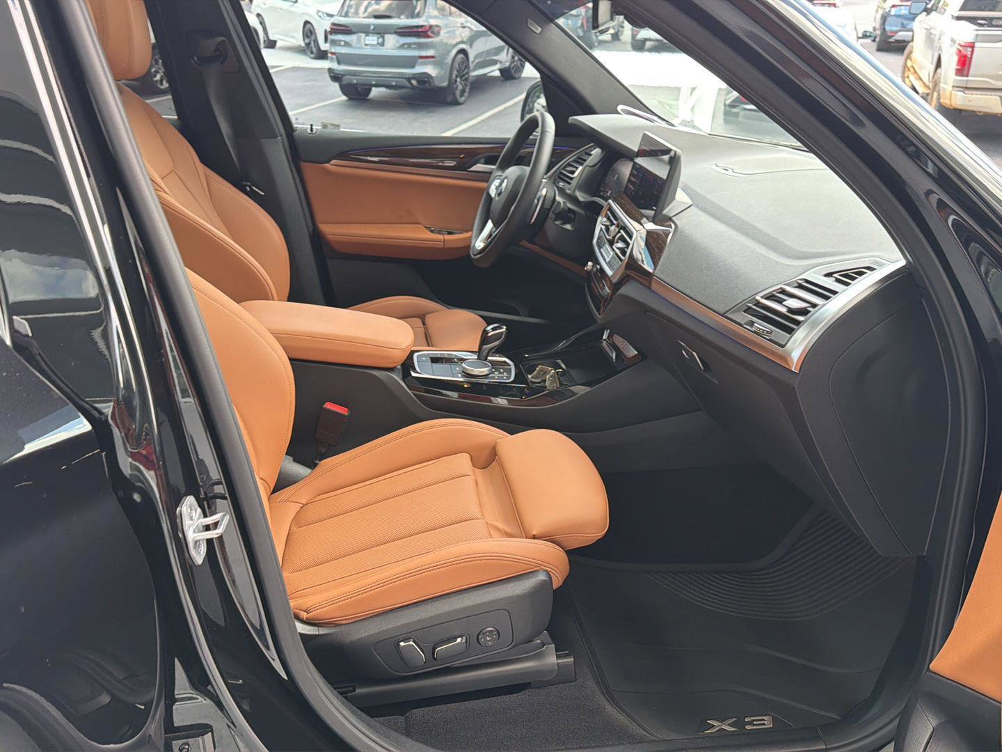 Certified 2024 BMW X3 sDrive30i w/ Premium Package RWD image 13