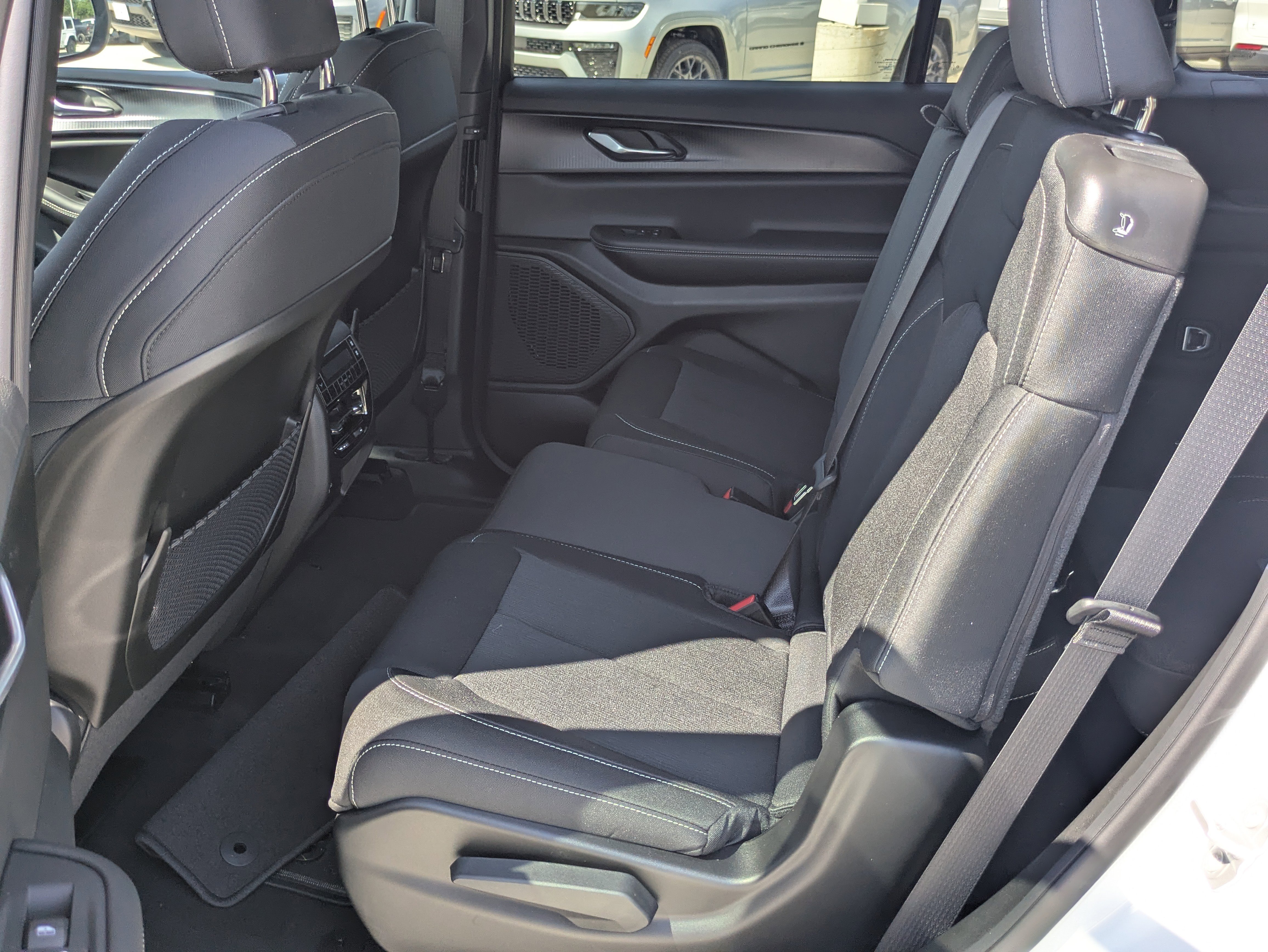 New 2026 Jeep Grand Cherokee L Laredo RWD image 13