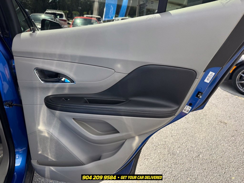 Used 2016 Buick Encore FWD image 33