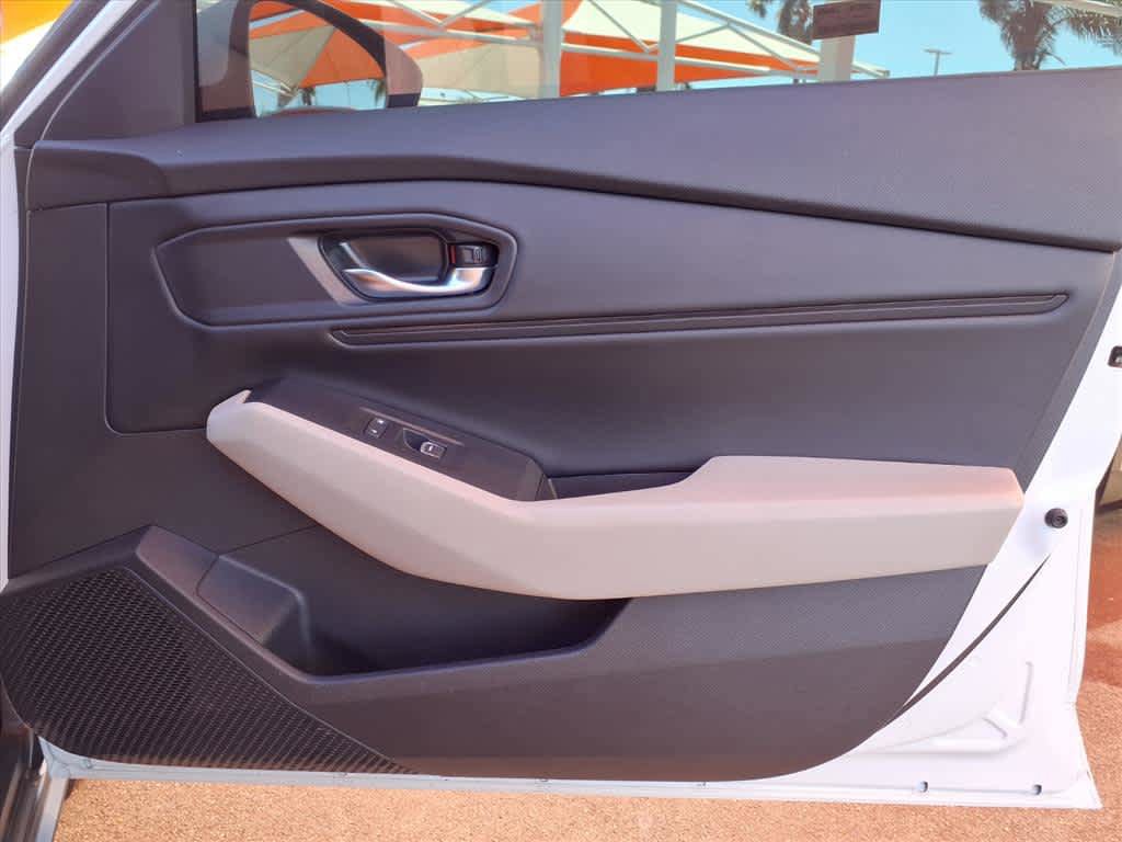 Used 2024 Honda Accord EX image 23