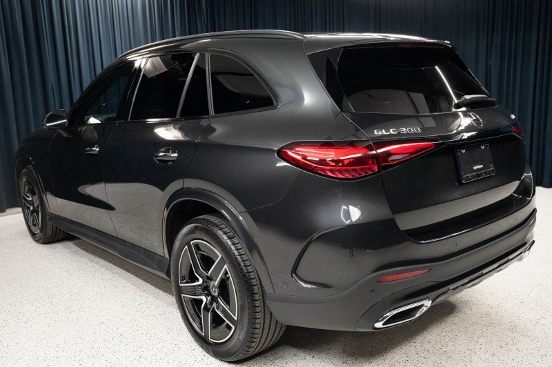 Certified 2026 Mercedes-Benz GLC 300 4MATIC image 7
