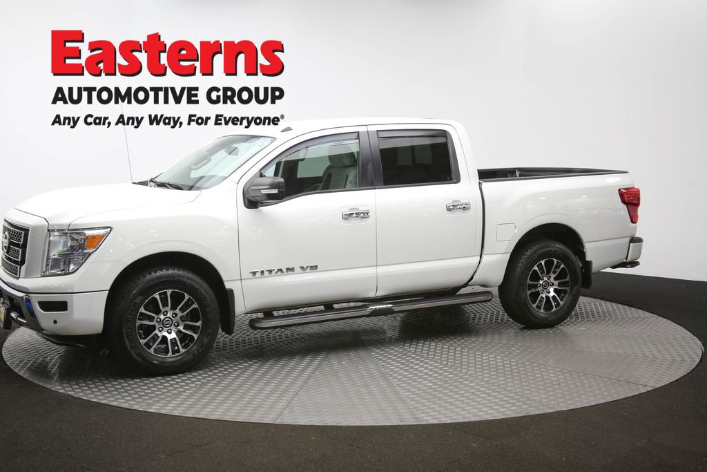 Used 2020 Nissan Titan SV w/ SV Convenience Package image 60