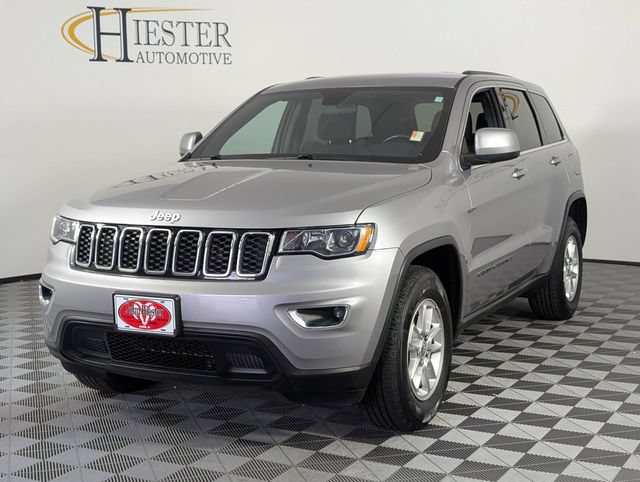 Used 2020 Jeep Grand Cherokee Laredo RWD image 4