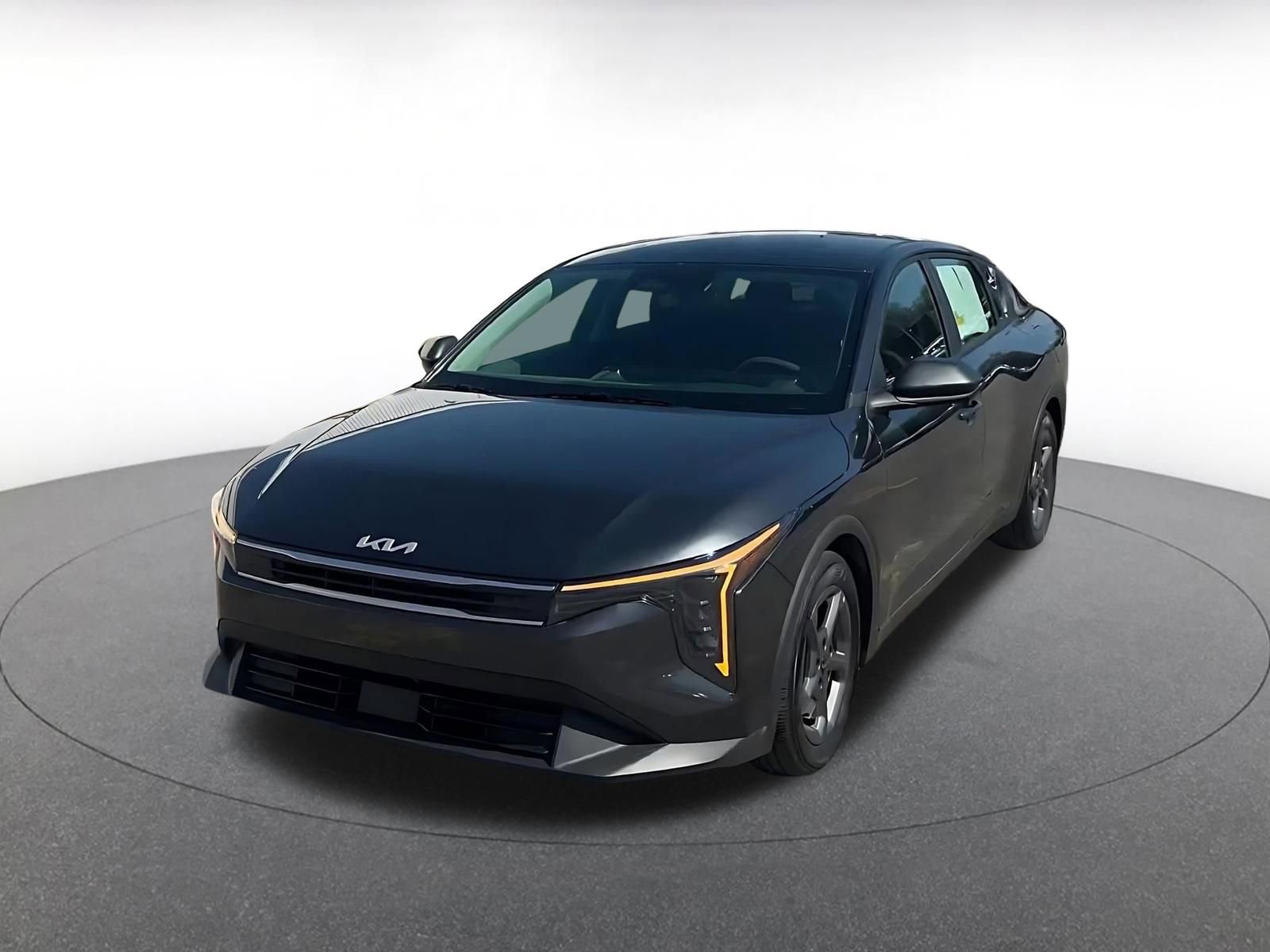 Used 2025 Kia K4 FWD image 7