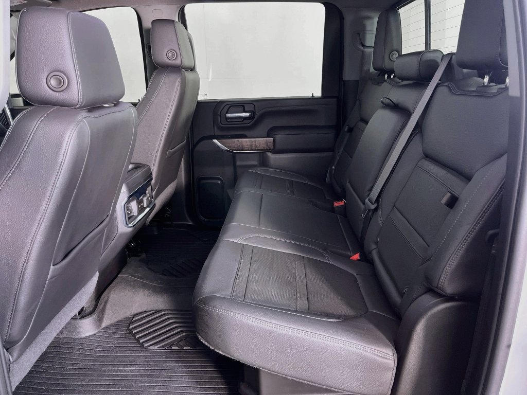Used 2022 GMC Sierra 2500 Denali w/ Denali Ultimate Package AWD/4WD image 32